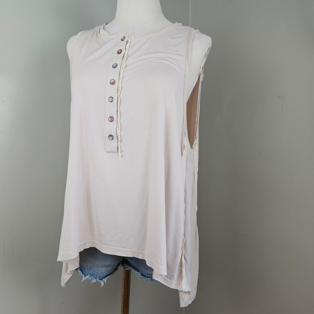 POL Jersey Knit Asymmetrical Tank Top Sz M Beige Ivory Raw Edges Buttons